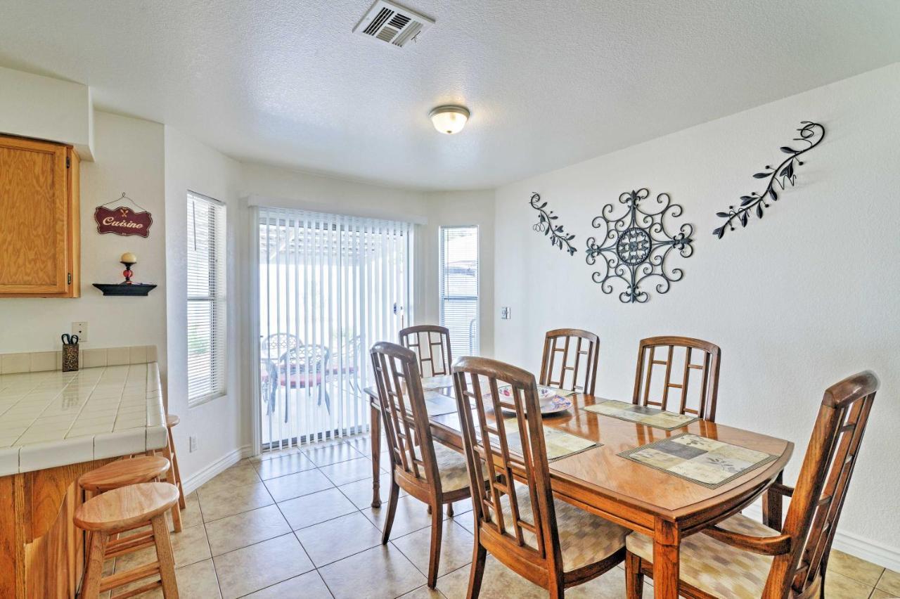 Spacious Las Vegas Home - Near Golfing And Hiking! 외부 사진